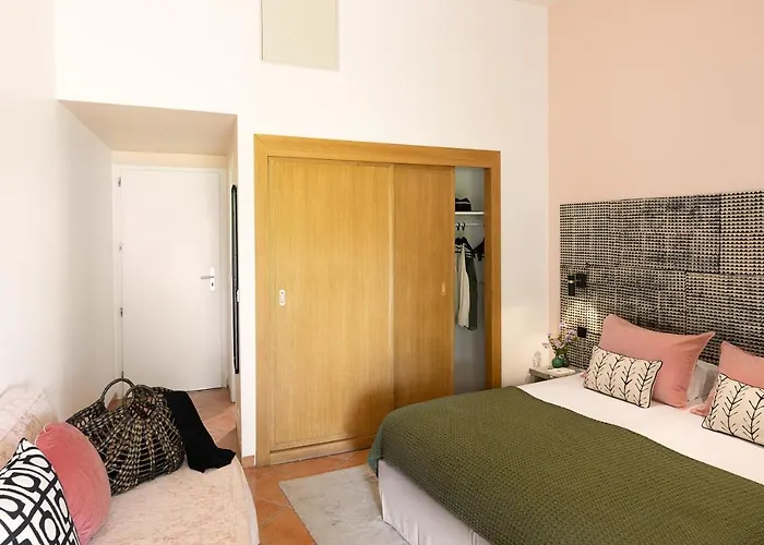 Hotell San Giovanni Porto-Vecchio (Corsica)