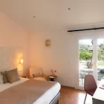 San Giovanni 3*