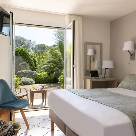 San Giovanni فندق