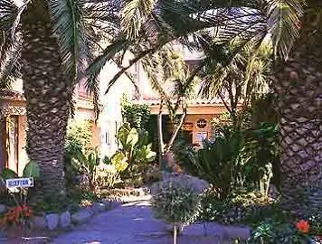 Ξενοδοχείο San Giovanni 3*