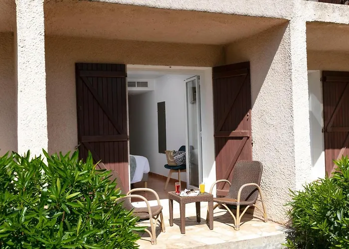 San Giovanni 3* Porto-Vecchio (Corsica)